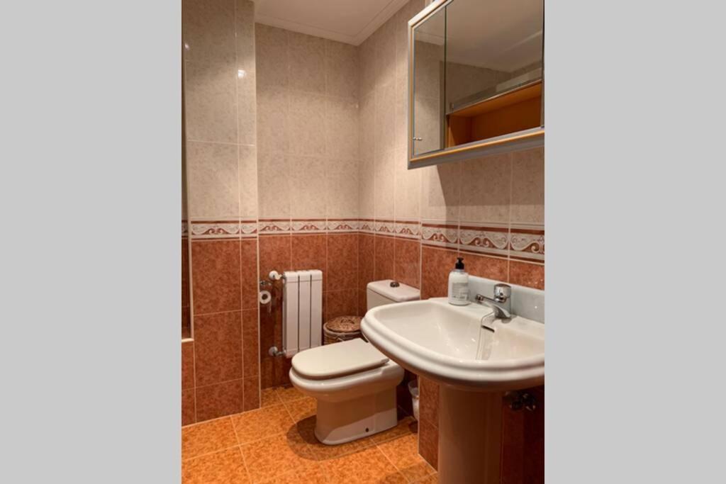 Apartmán Magnifico Piso Centrico Entre El Mar Y La Montana. Colindres Exteriér fotografie