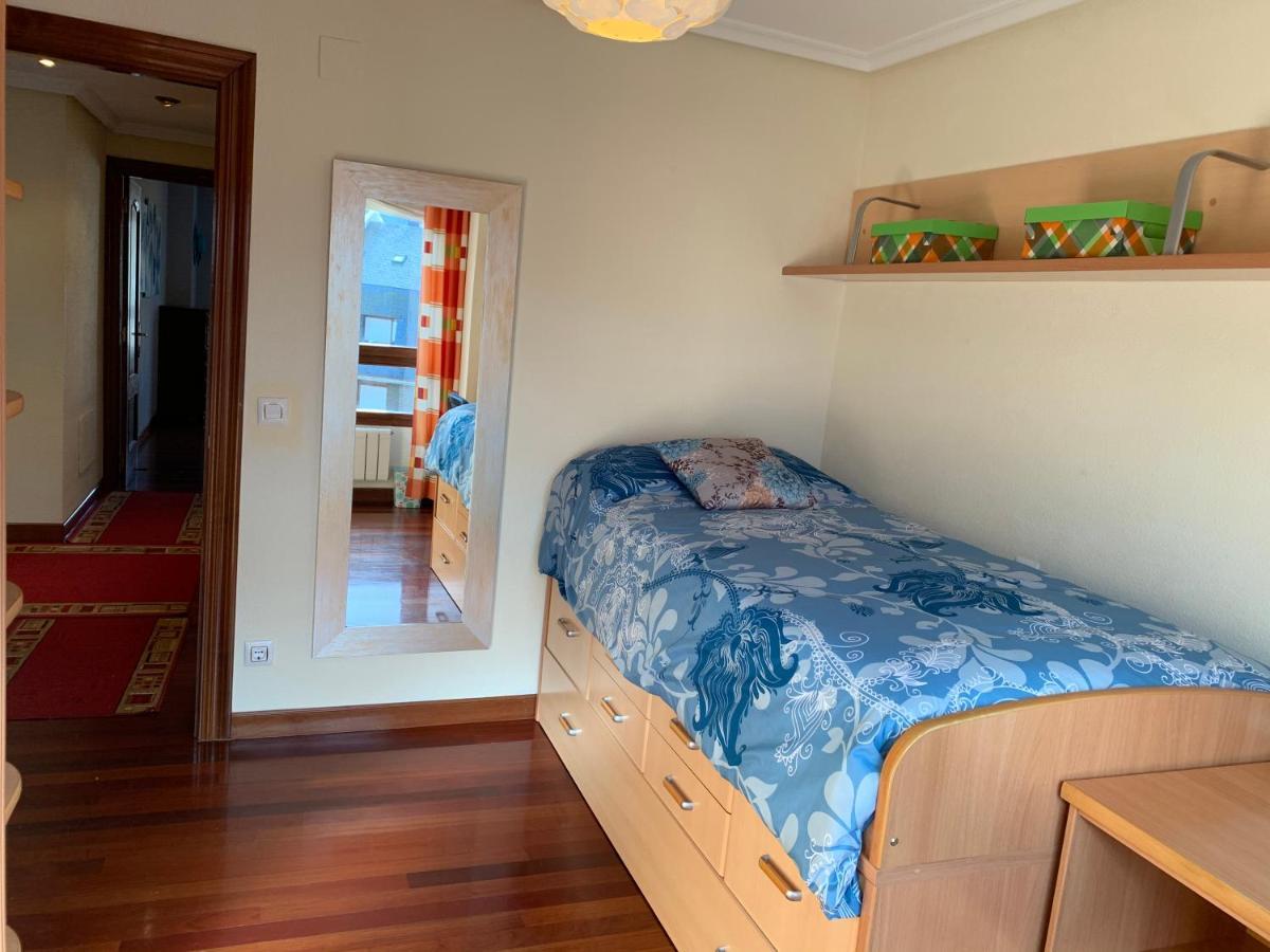Apartmán Magnifico Piso Centrico Entre El Mar Y La Montana. Colindres Exteriér fotografie